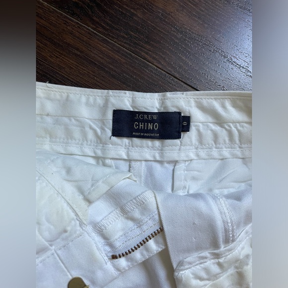 J.Crew chino shorts - Picture 3 of 7